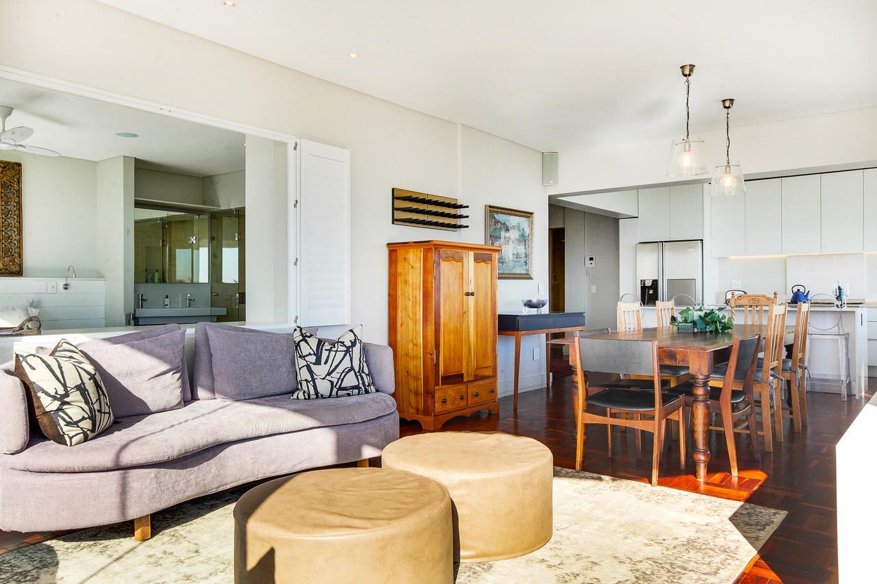 Backup Powered Sea View Apartment On The Promenade Cape Town Dış mekan fotoğraf