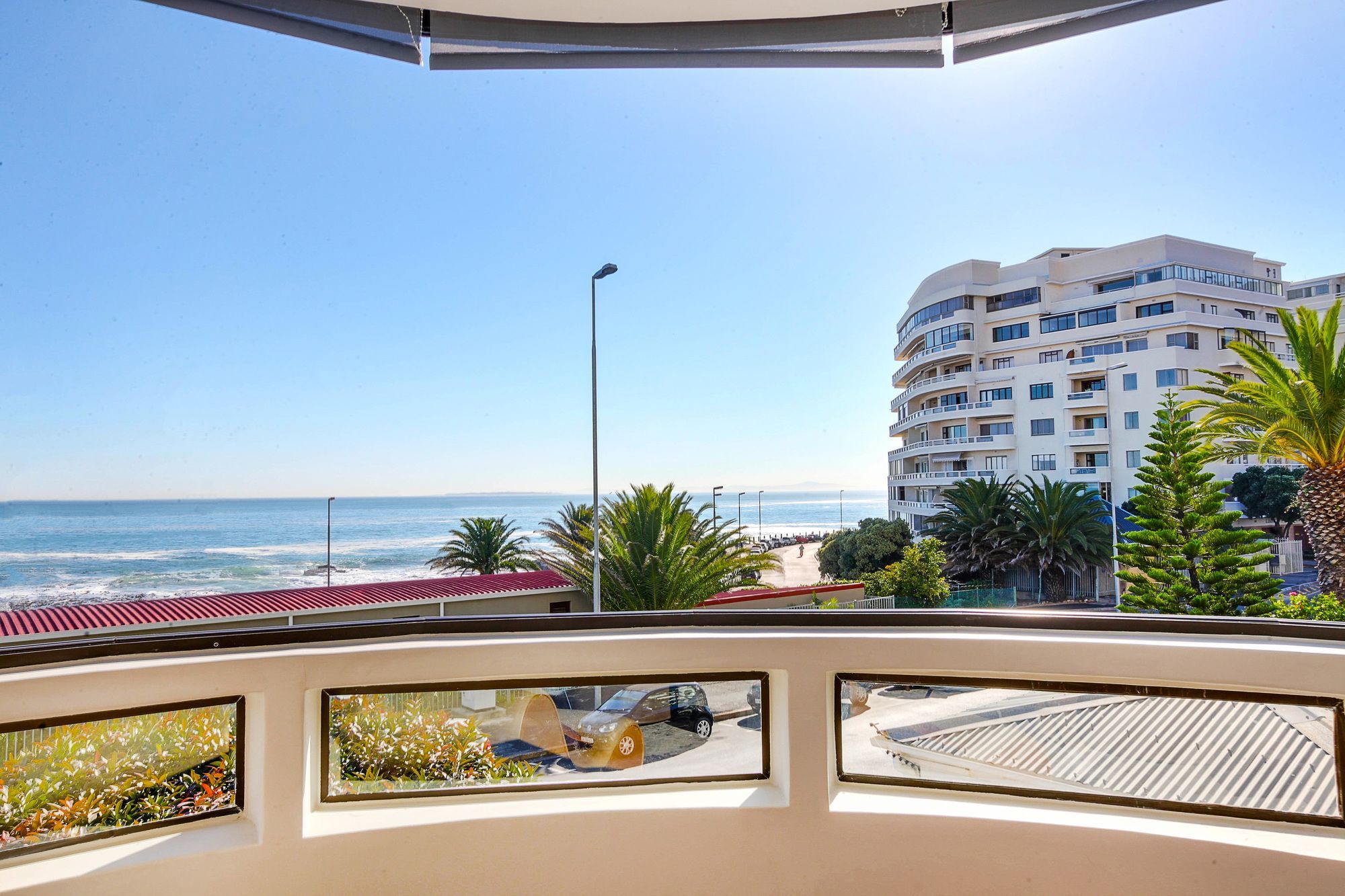 Backup Powered Sea View Apartment On The Promenade Cape Town Dış mekan fotoğraf