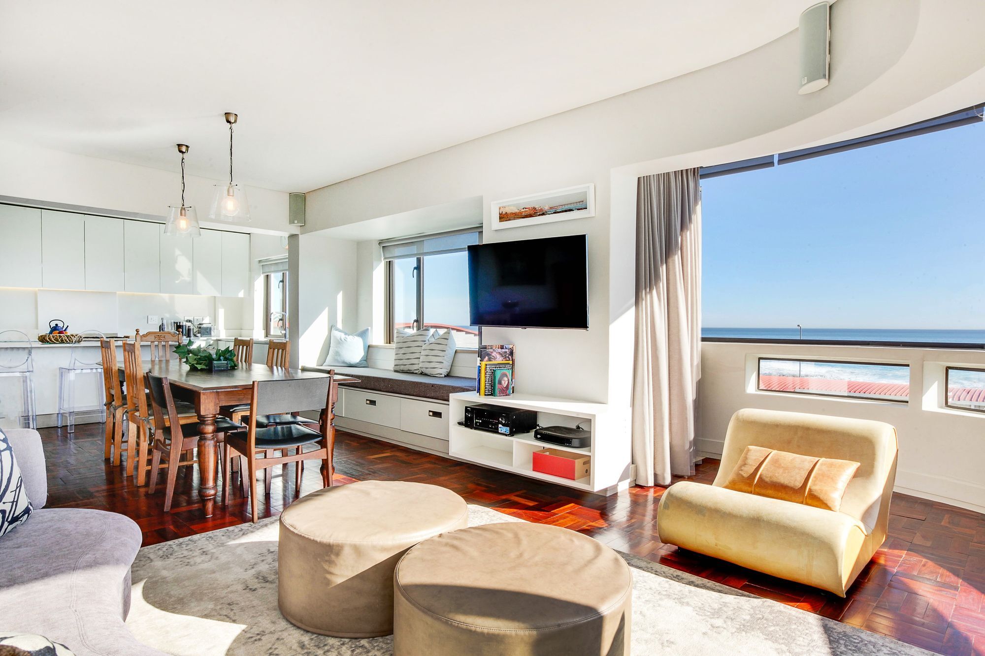 Backup Powered Sea View Apartment On The Promenade Cape Town Dış mekan fotoğraf